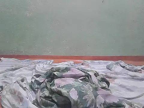 HotLadyPinay32 online show from 12, 11, 2025