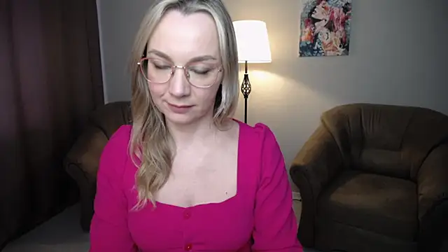 Ava Elior online show from 16, 4, 2026