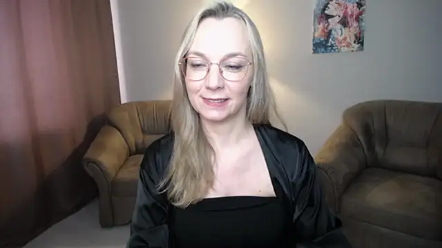 Ava Elior online show from 6, 7, 2026