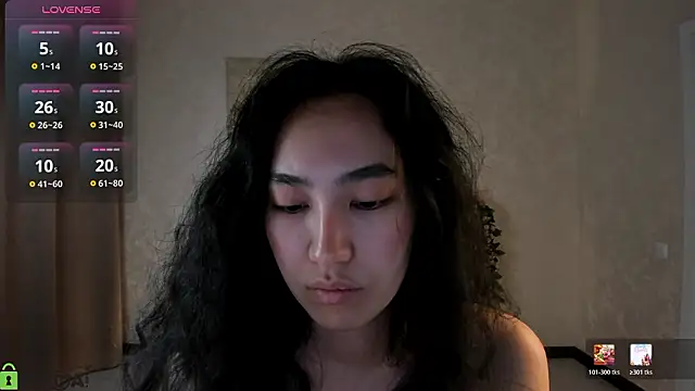 Snapshot of FlirtyAura chatting on 19, 1, 2026 FlirtyAura online show from 19, 1, 2026