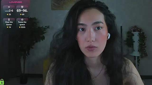 Snapshot of FlirtyAura chatting on 14, 2, 2026 FlirtyAura online show from 14, 2, 2026