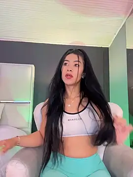 BellaFernandez   online show from 22, 11, 2025