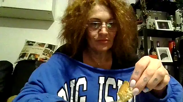 RubyyRosee online show from 19, 12, 2025