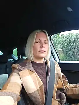 Sunny-Sin online show from 4, 10, 2025