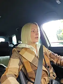 Sunny-Sin online show from 10, 10, 2025