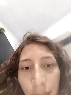 amelie sex online show from 17, 4, 2026