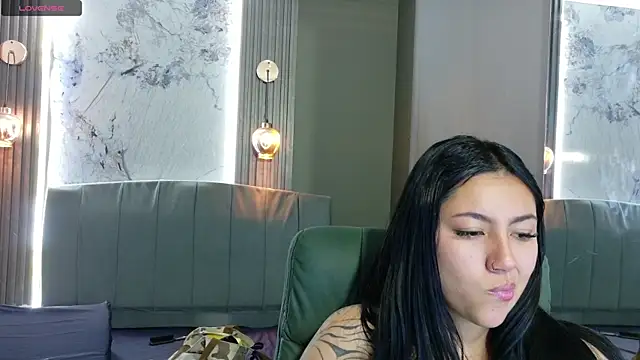 Megara 25 online show from 22, 9, 2025