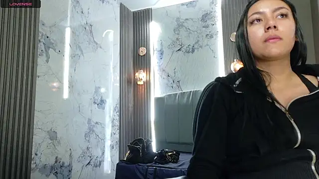 Megara 25 online show from 29, 9, 2025