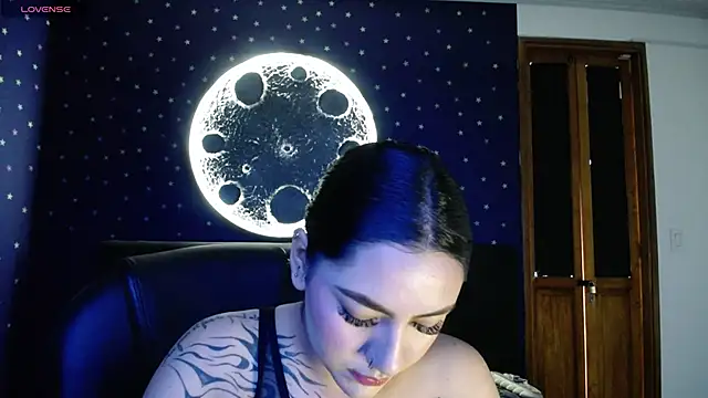 Megara 25 online show from 22, 6, 2026