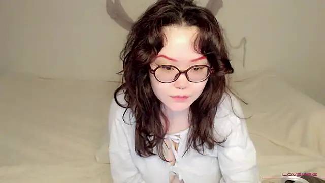 tsunade chan online show from 5, 11, 2025