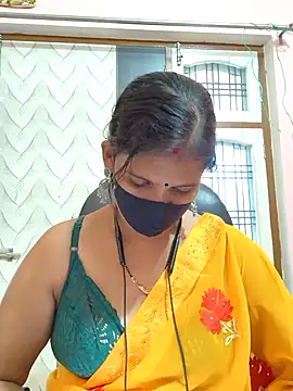 Snapshot of Sonalihot_ chatting on 24, 9, 2025 Sonalihot online show from 24, 9, 2025