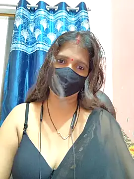 Snapshot of Sonalihot_ chatting on 6, 10, 2025 Sonalihot online show from 6, 10, 2025