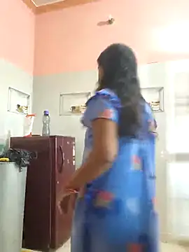 Snapshot of Sonalihot_ chatting on 9, 10, 2025 Sonalihot online show from 9, 10, 2025