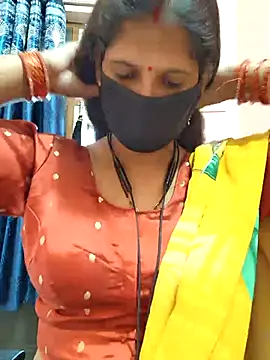 Snapshot of Sonalihot_ chatting on 20, 11, 2025 Sonalihot online show from 20, 11, 2025