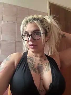 Princess-Jasmine07 online show from 7, 2, 2026