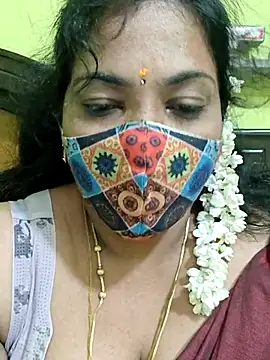 Snapshot of Tamil_Mithra chatting on 4, 7, 2026 Tamil Mithra online show from 4, 7, 2026