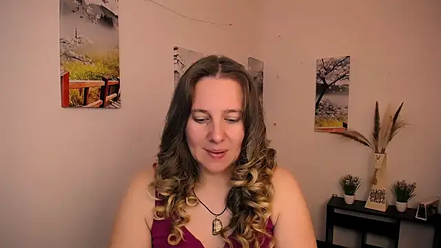 Darklure  online show from 9, 9, 2025