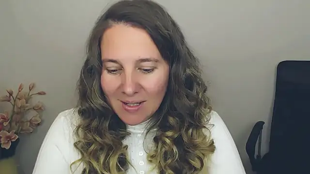 Darklure  online show from 1, 10, 2025