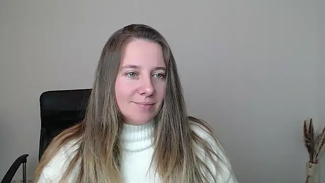 Darklure  online show from 29, 10, 2025