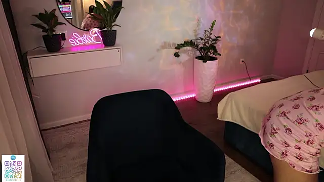 Katherinepinke online show from 2, 3, 2026