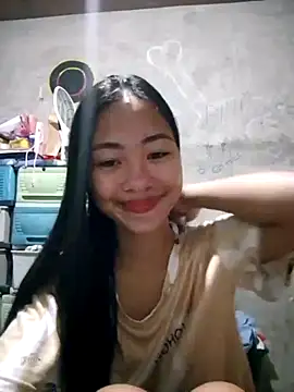 SweetMissPinay18 online show from 12, 5, 2026
