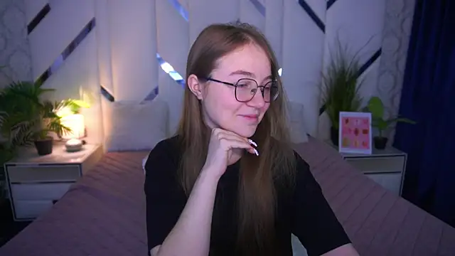 ArrinaWairr online show from 2, 2, 2026