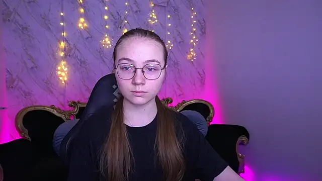 ArrinaWairr online show from 9, 2, 2026