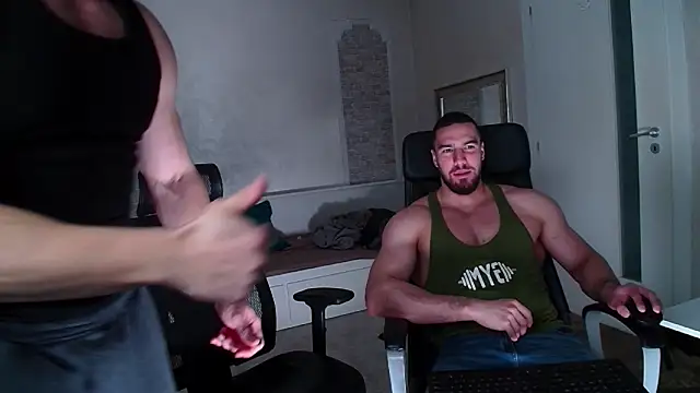 Snapshot of IvanHydee chatting on 13, 2, 2026 IvanHydee online show from 13, 2, 2026