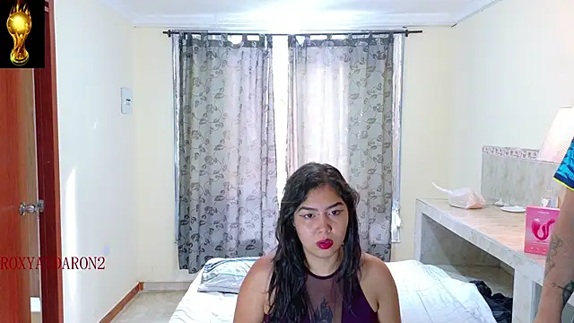 RoxyandAron2 online show from 21, 6, 2026