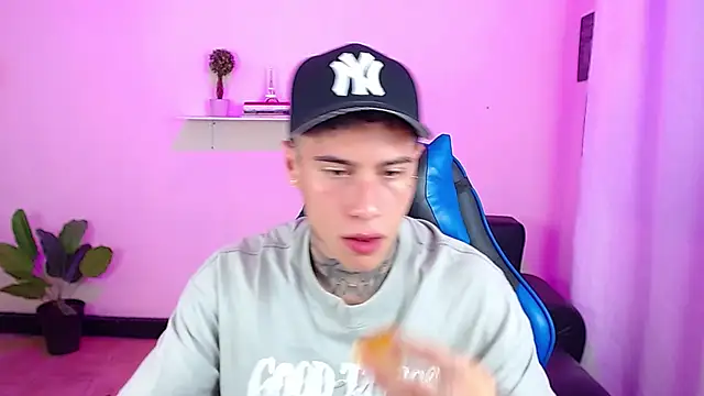 setthomas online show from 7, 11, 2025