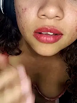 Violethroos online show from 15, 2, 2026