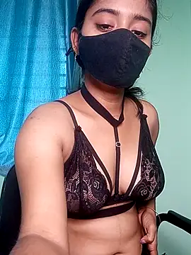 shrutee12 online show from 4, 5, 2026