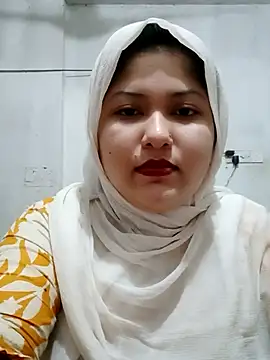 Snapshot of Nusrat-N chatting on 8, 7, 2026 Nusrat-N online show from 8, 7, 2026