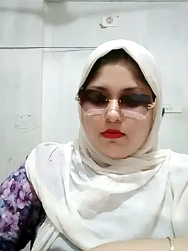 Snapshot of Nusrat-N chatting on 12, 7, 2026 Nusrat-N online show from 12, 7, 2026
