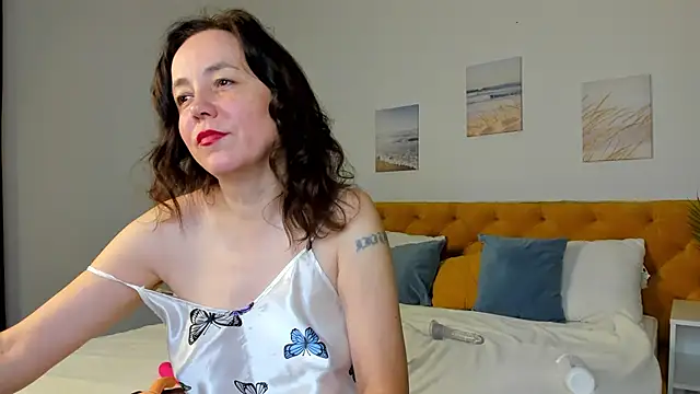 Kira Adler online show from 14, 10, 2025