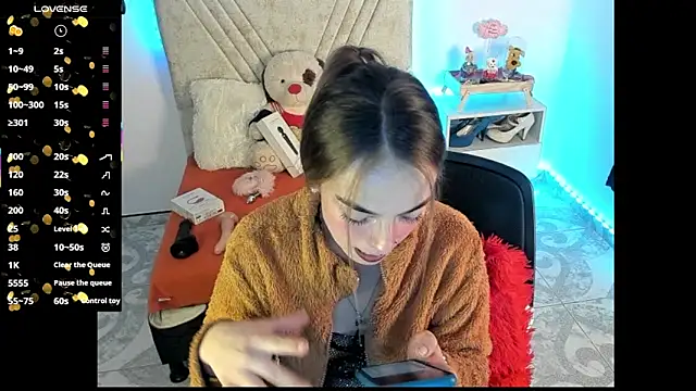 Mia Victoria22 online show from 7, 7, 2026