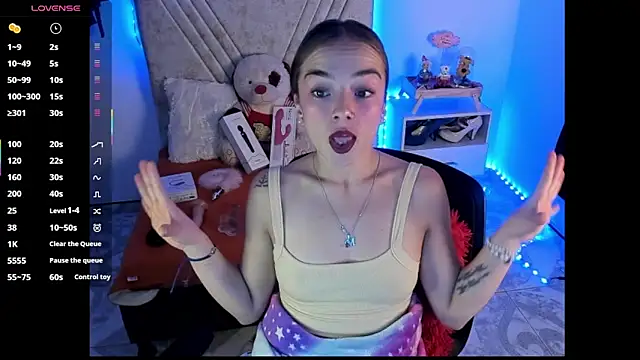 Mia Victoria22 online show from 17, 7, 2026