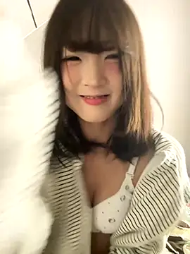 Snapshot of lelebaybay888 chatting on 1, 11, 2025 lelebaybay888 online show from 1, 11, 2025