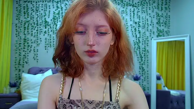 MistyMarlo online show from 8, 9, 2025