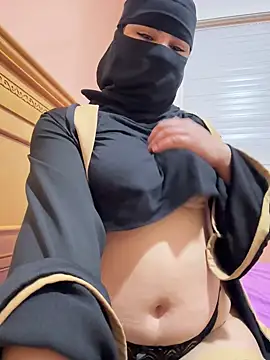 Snapshot of _Laiali_ chatting on 20, 9, 2025 Laiali online show from 20, 9, 2025