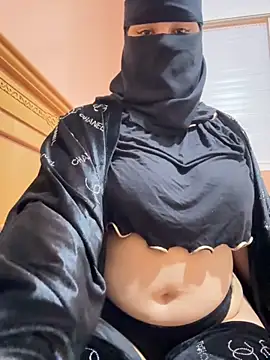 Snapshot of _Laiali_ chatting on 10, 10, 2025 Laiali online show from 10, 10, 2025