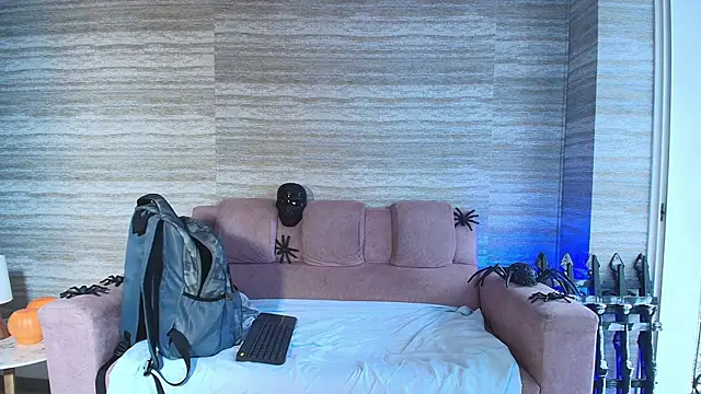 magnus serket online show from 30, 10, 2025