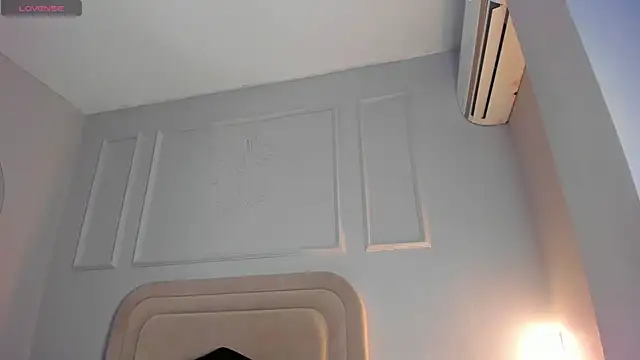 Anamonrroe online show from 10, 2, 2026