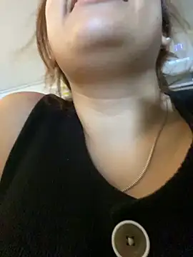 MacarenaRosse online show from 19, 9, 2025