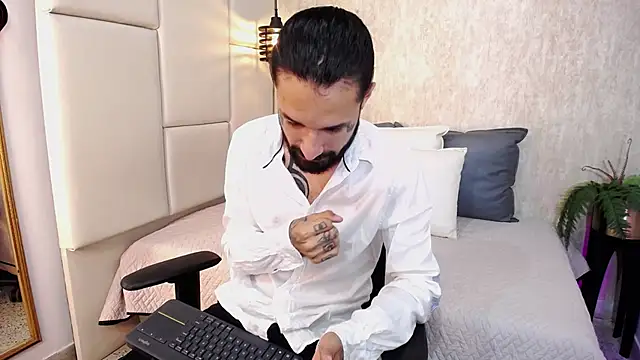 Hisoka 011 online show from 16, 2, 2026