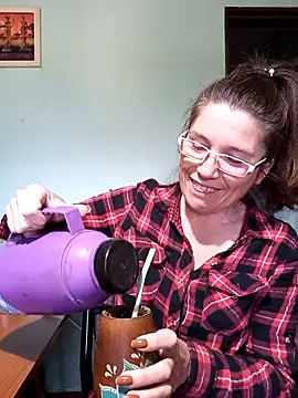 Snapshot of Merida2276 chatting on 25, 9, 2025 Merida2276 online show from 25, 9, 2025