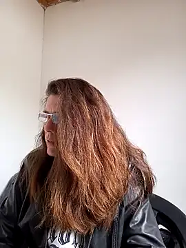 Snapshot of Merida2276 chatting on 7, 11, 2025 Merida2276 online show from 7, 11, 2025