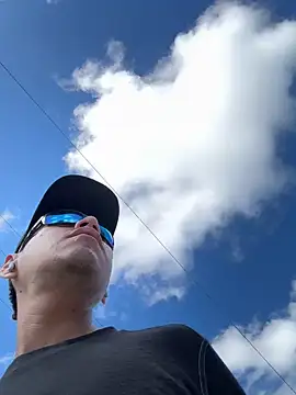 marlonghc4 online show from 25, 11, 2025