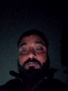 Raju fuckerr online show from 5, 12, 2025