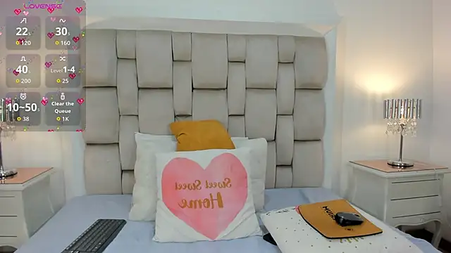 frehia dimou online show from 7, 10, 2025